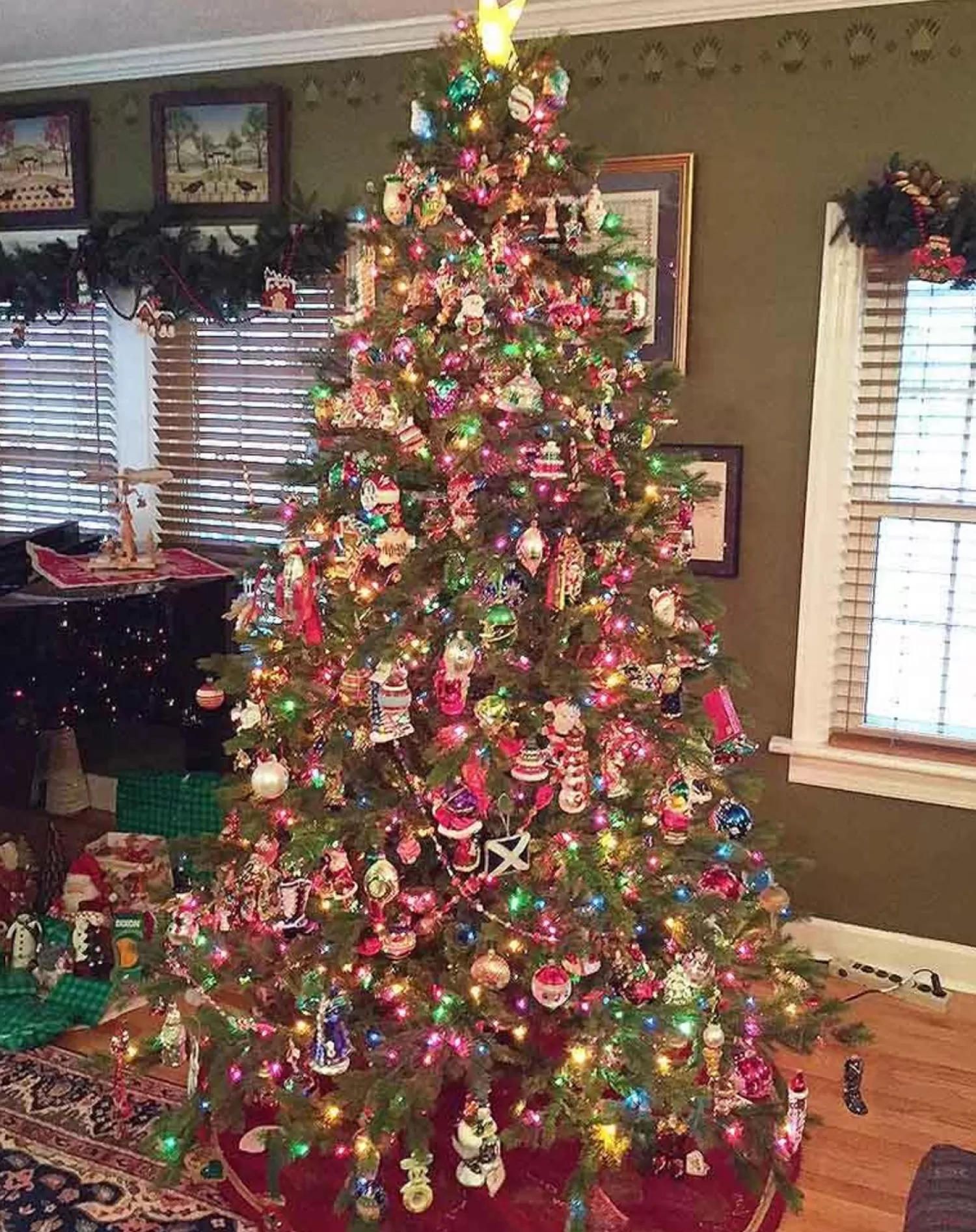 Clearance Treetime 7.5' Wexford Spruce Tree - ColorChange LED
